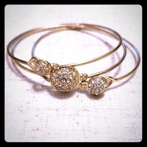 Set of 3 gold/ rhinestone bracelets
